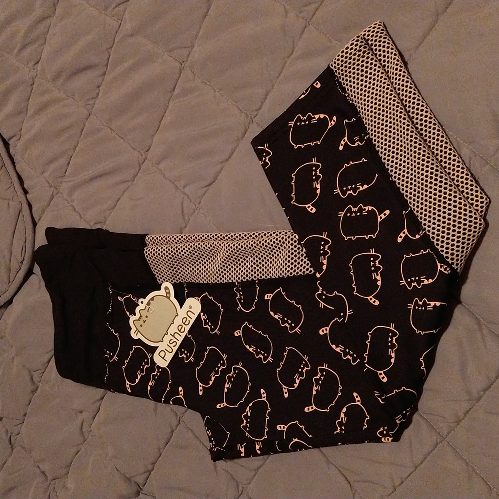 Pusheen Cropped Active Leggings Sz S, NWT